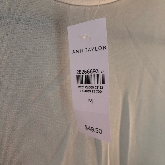 Ann Taylor Shell Cream Mock Turtleneck Sleeveless Top Sz M BNWT Off White Tank - Picture 8 of 12